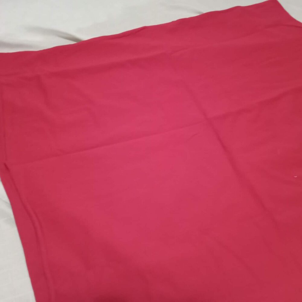 End of batch of luxurious pink-fuchsia cotton and spandex fabric Stretchable
